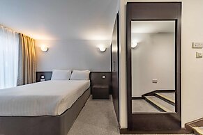 Central Park Hotel