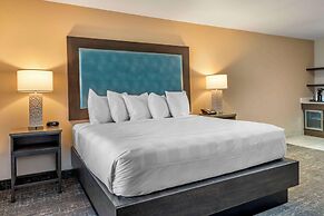 Lincoln Sands Oceanfront Resort, Ascend Hotel Collection