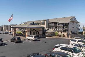 Lincoln Sands Oceanfront Resort, Ascend Hotel Collection