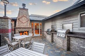 Lincoln Sands Oceanfront Resort, Ascend Hotel Collection