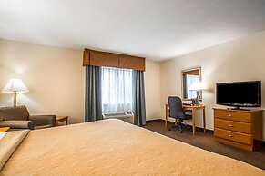 Quality Inn Morris I-80