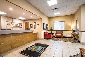 Quality Inn Morris I-80