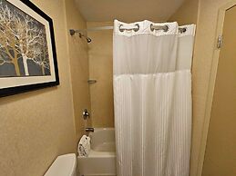 Radisson Hotel Freehold