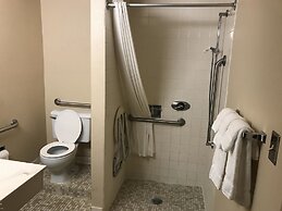 Ramada by Wyndham Albert Lea