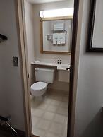 Ramada by Wyndham Albert Lea