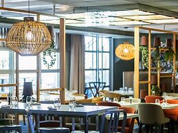 Mercure Paris Massy Gare TGV