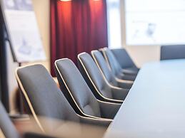 Mercure Paris Massy Gare TGV