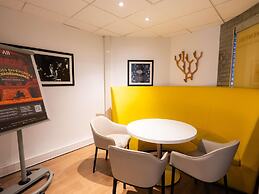 Mercure Paris Massy Gare TGV