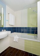 Mercure Paris Massy Gare TGV