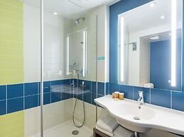 Mercure Paris Massy Gare TGV