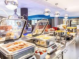 Mercure Paris Massy Gare TGV