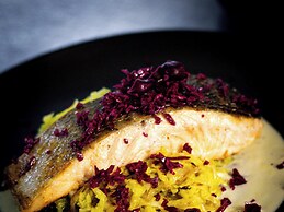 Mercure Paris Massy Gare TGV
