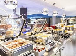 Mercure Paris Massy Gare TGV