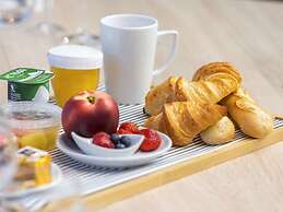 Mercure Paris Massy Gare TGV