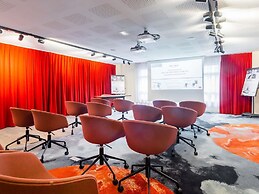 Mercure Paris Massy Gare TGV