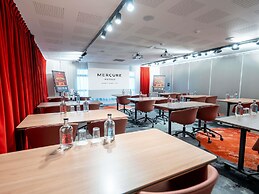 Mercure Paris Massy Gare TGV