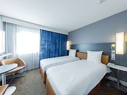 Mercure Paris Massy Gare TGV