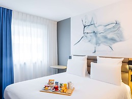 Mercure Paris Massy Gare TGV