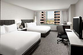 Hilton Woodland Hills / Los Angeles