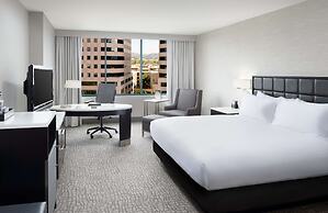 Hilton Woodland Hills / Los Angeles