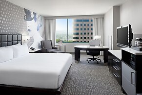 Hilton Woodland Hills / Los Angeles