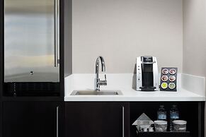 Hilton Woodland Hills / Los Angeles