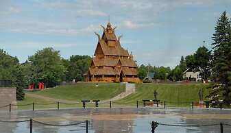 Days Inn by Wyndham Minot