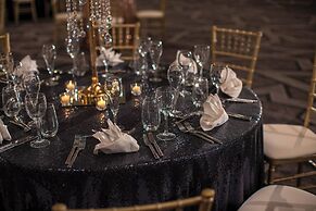 Renaissance Dallas Addison Hotel