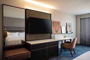 Renaissance Dallas Addison Hotel