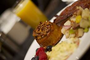 Renaissance Dallas Addison Hotel