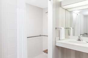 Wyndham Indianapolis Airport