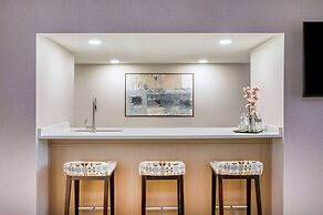 Wyndham Indianapolis Airport