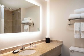 Wyndham Indianapolis Airport