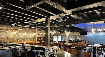 Wyndham Indianapolis Airport