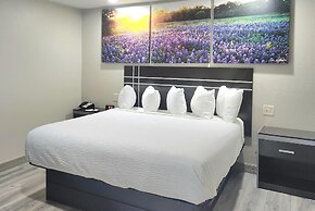 Days Inn by Wyndham Baytown Garth Road I10 East