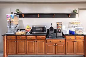 Days Inn by Wyndham Baytown Garth Road I10 East