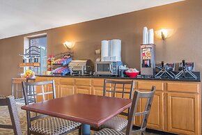 Ramada by Wyndham Columbus North