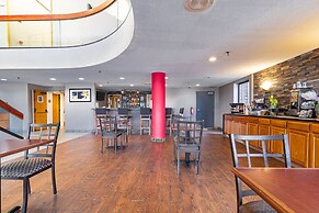 Ramada by Wyndham Columbus North