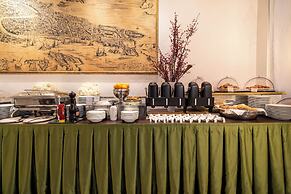 Amadeus Hotel
