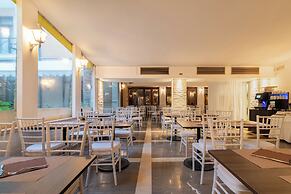 Amadeus Hotel