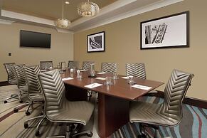 Embassy Suites by Hilton Atlanta Airport