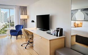 Radisson Blu Toronto Downtown