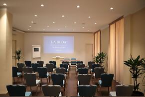 Best Western Plus City Hotel