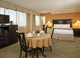 Holiday Inn Alexandria at Carlyle by IHG