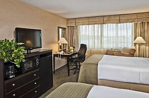 Holiday Inn Alexandria at Carlyle by IHG
