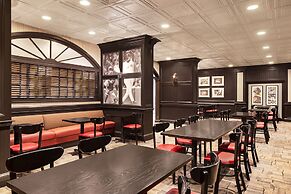 Holiday Inn Boston - Cambridge Area by IHG