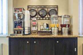 Econo Lodge Inn & Suites Joplin