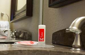Econo Lodge Inn & Suites Joplin