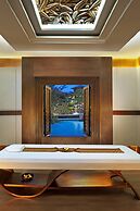 The Laguna, a Luxury Collection Resort & Spa, Nusa Dua, Bali