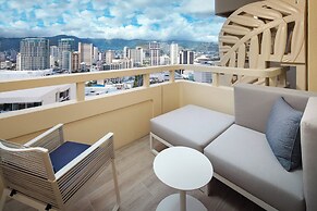 Sheraton Waikiki Beach Resort